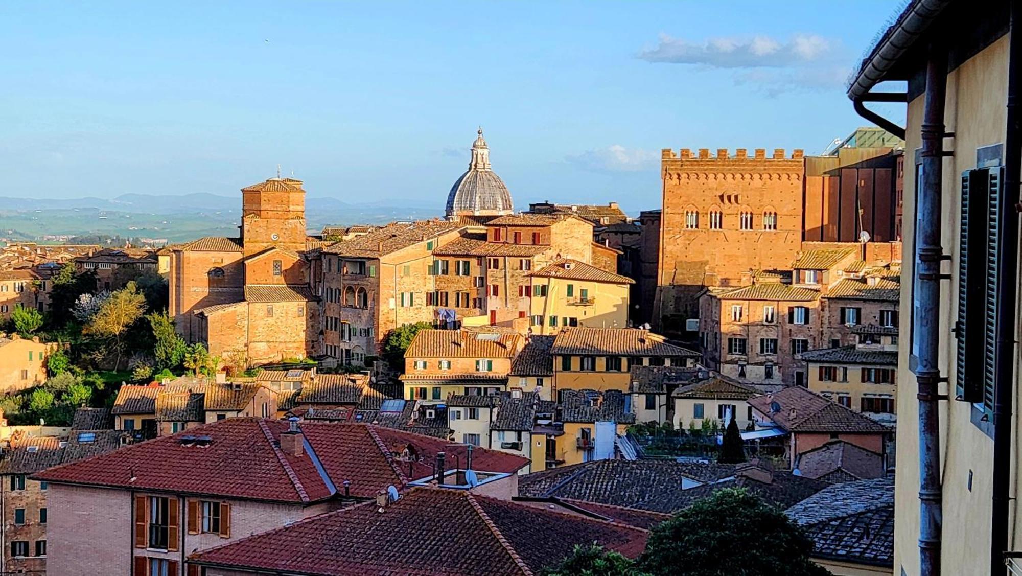La Dimora Di Amedeo Leilighet Siena Eksteriør bilde