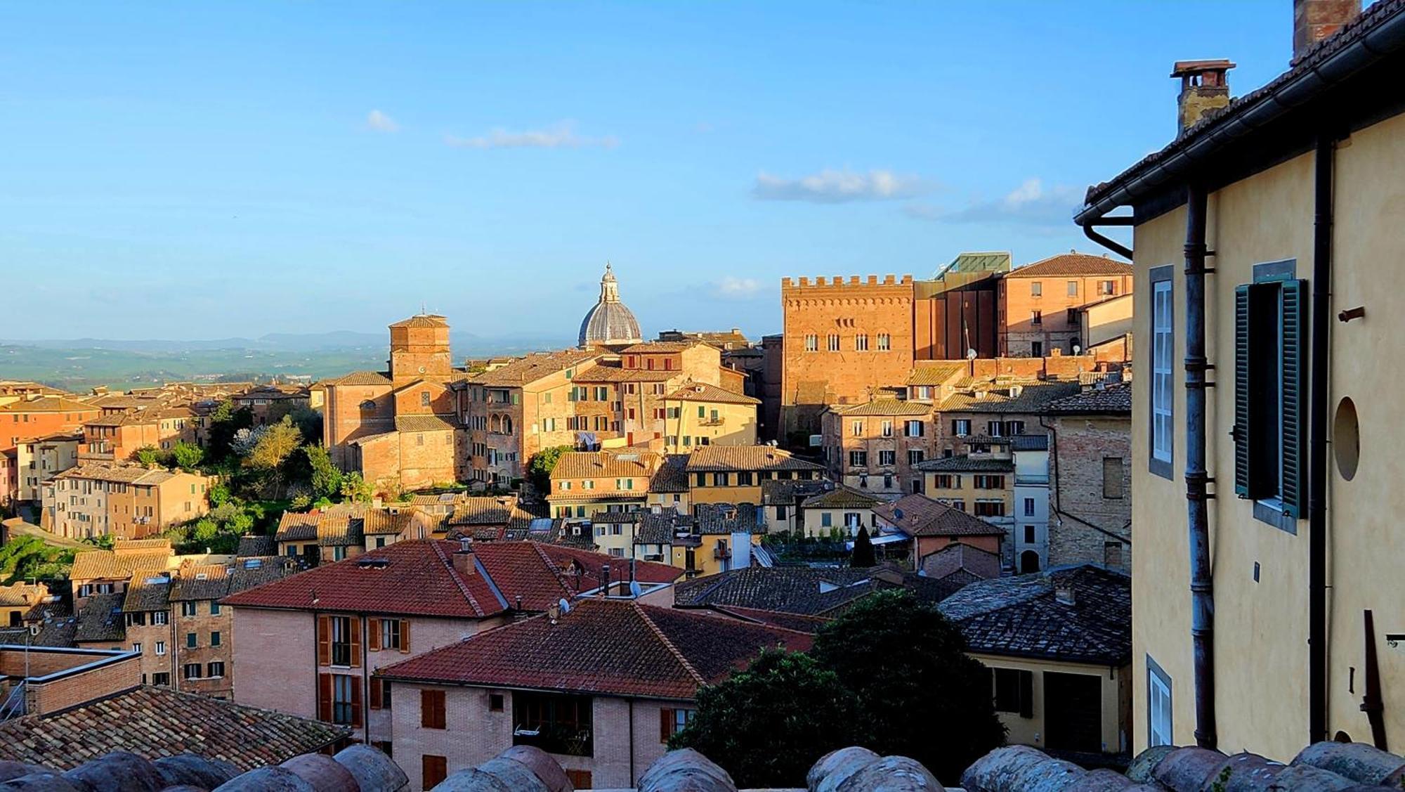 La Dimora Di Amedeo Leilighet Siena Eksteriør bilde