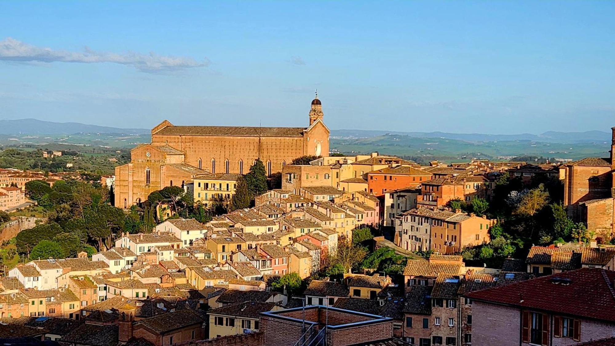 La Dimora Di Amedeo Leilighet Siena Eksteriør bilde